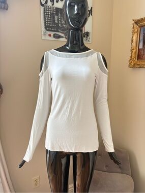 Bailey 44 White Cold-Shoulder Long-Sleeve Top